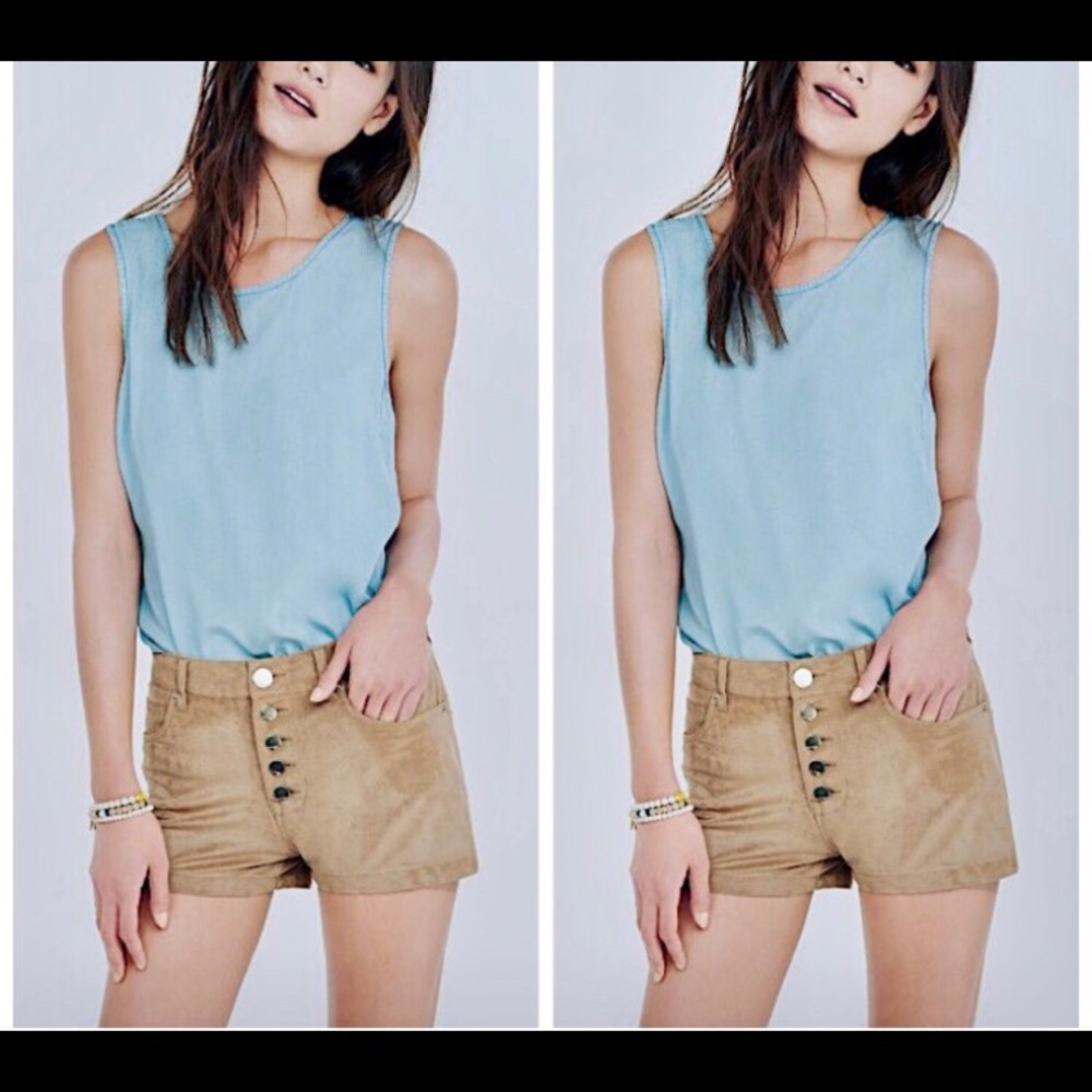 Express faux suede high waist shorts size 0
